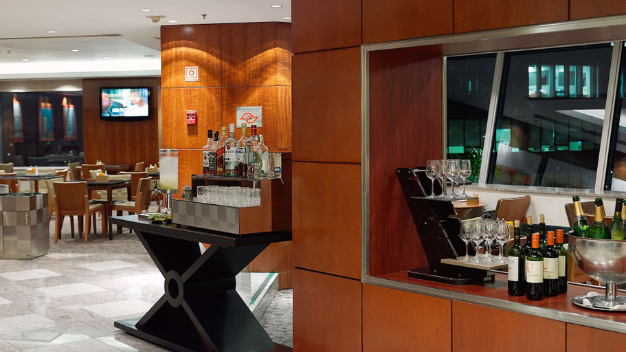 Restaurant 12