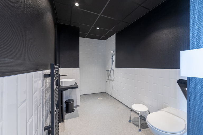 Bathroom 5, Cowool Toulouse, Haute-Garonne
