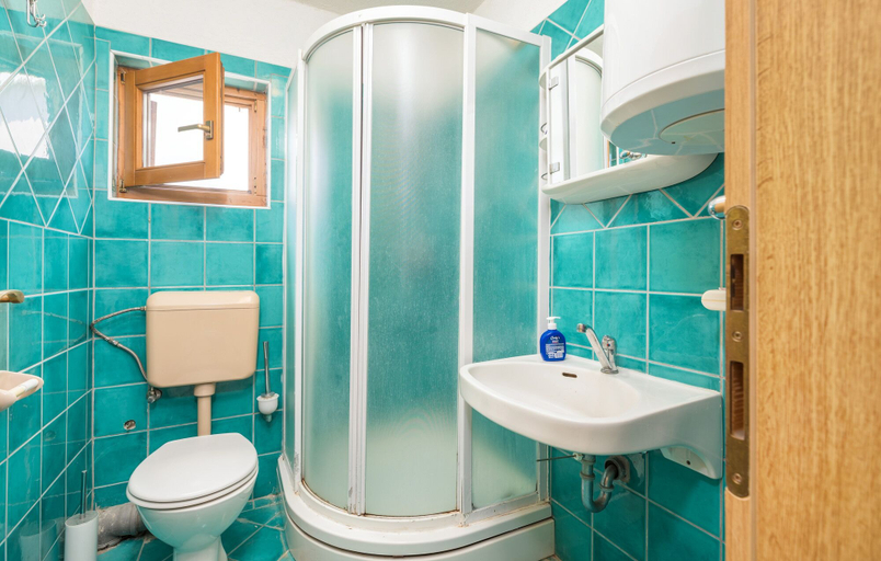 Bathroom 3, Apartment Manda 709, Fažana
