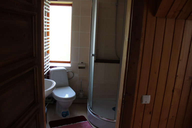 Bathroom, Goryanka, Iaremchans'ka