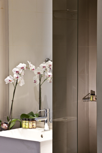 Bathroom 4, Acropolis Hill, Attica