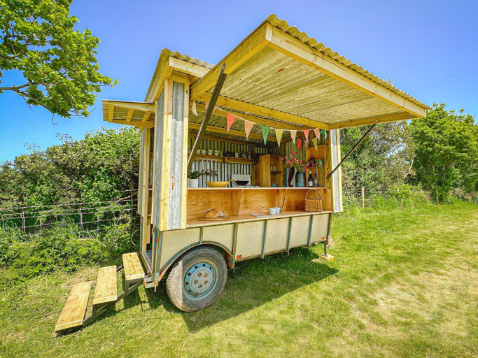Exterior & Views 1, Bowhayes Farm - Camping & Glamping - Bell Tents - Cider Orchard, Devon