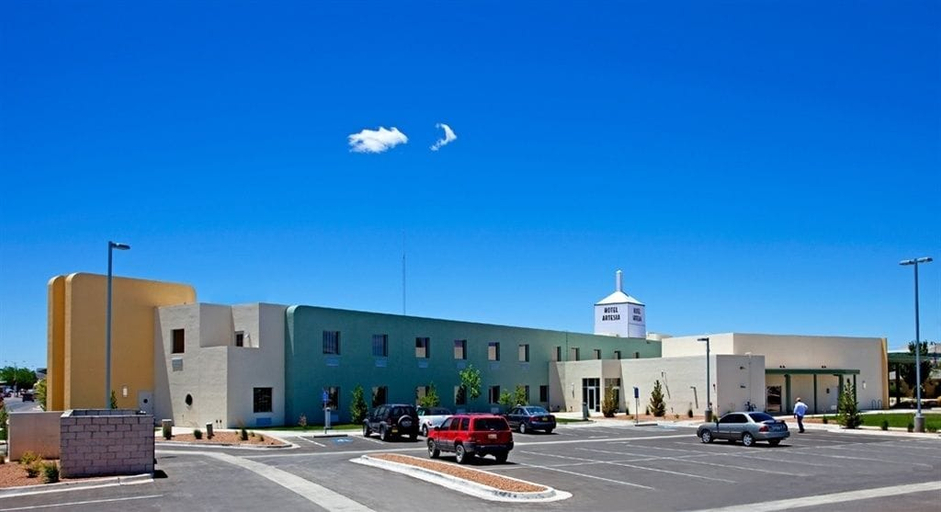 Exterior & Views 2, Spark by Hilton Artesia, Eddy