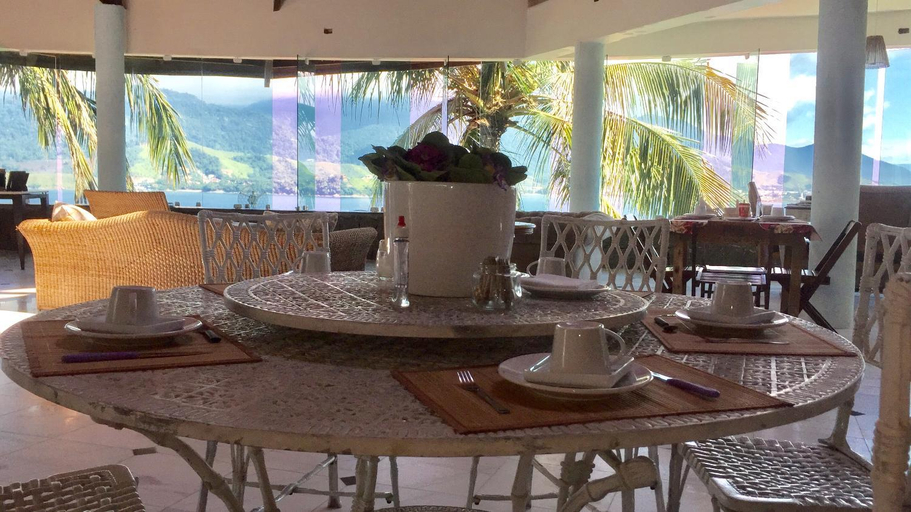 Food & Drinks, Suites na Casa da Praia, São Sebastião