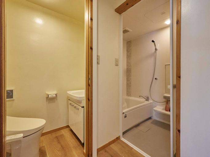 Bathroom 5