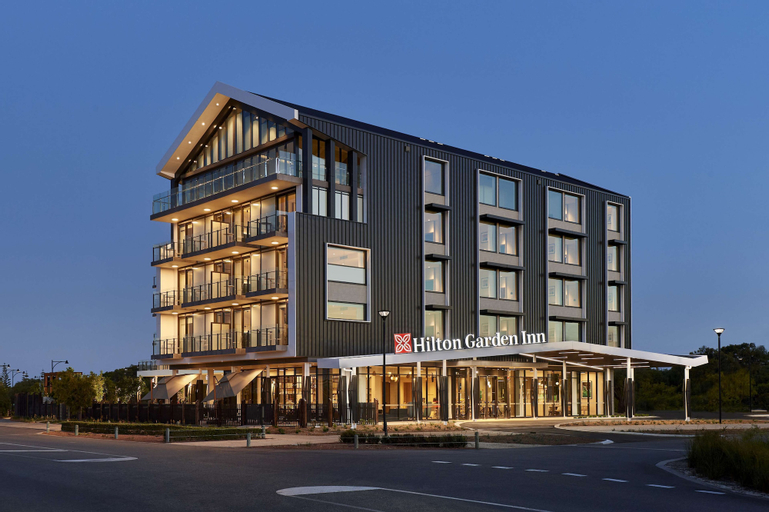 Exterior & Views 2, Hilton Garden Inn Busselton, Busselton