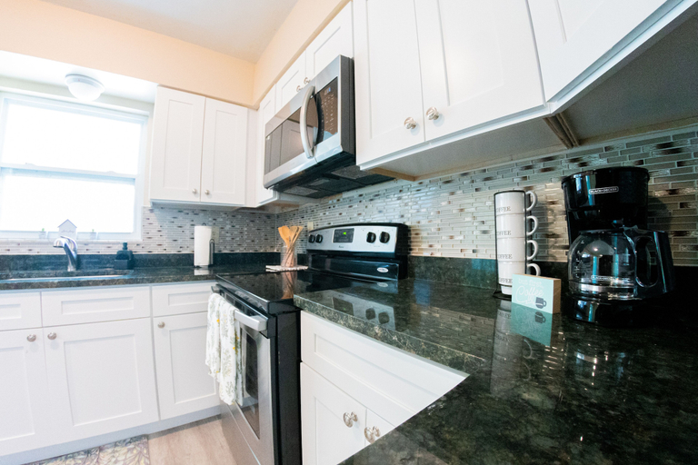 Others 5, Delray House With Hot tub & Game Room, Hillsborough
