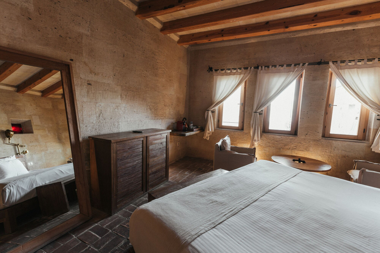 Bedroom 4, Millstone Cave Suites, Nevşehir