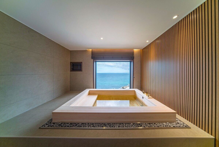 Bedroom 3, Yeonhwamoon Hotel Yeongdeok, Yeongdeok