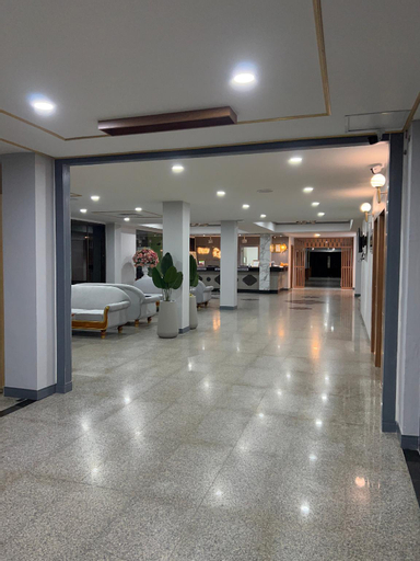 Public Area 5, New Siya, Muang Maha Sarakam