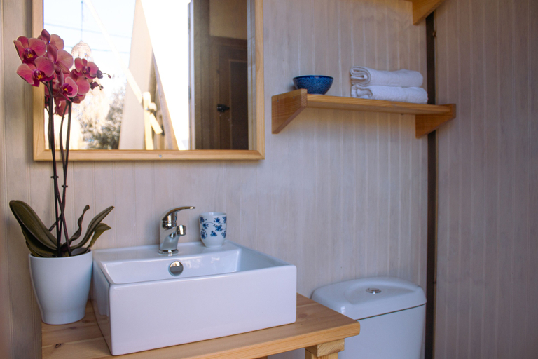 Bathroom 5, TAIGA Delta de l'Ebre, Tarragona