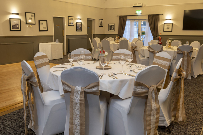 Food & Drinks 4, Charnwood Arms by Greene King Inns, Leicestershire