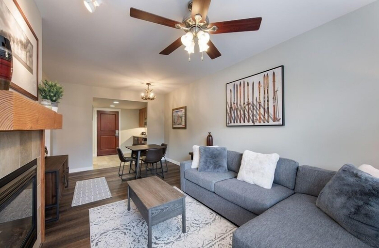 Living room 2, Fraser Crossing/Founders Pointe, Condo 1 Bedroom w/Kitchenette Premium Unit 4547, Grand
