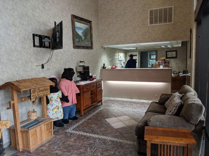 Public Area, Riverside Tower, Sevier