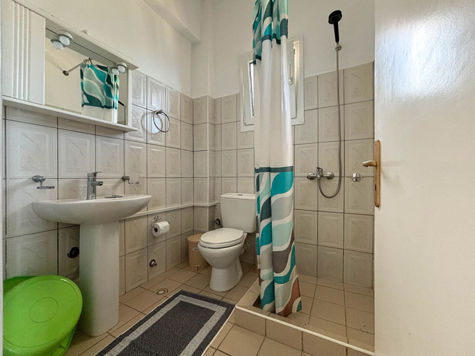 Bathroom, Imerolia Studios, Ionian Islands