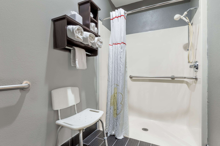 Bathroom 4, Hawthorn Extended Stay by Wyndham Columbus West, Franklin