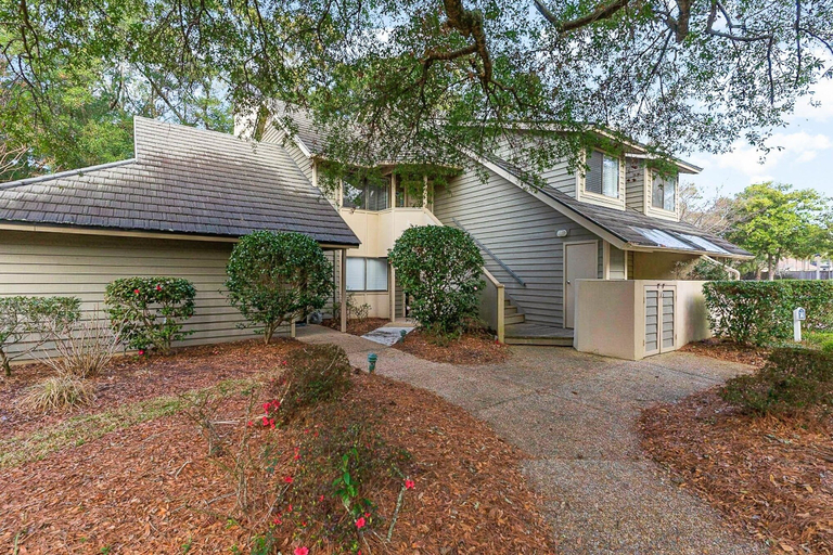 Garden, 14d Richmond Park - Gorgeously Remodeled 3 Bed, 3 Bath Villa 3 Bedroom Villa, Horry