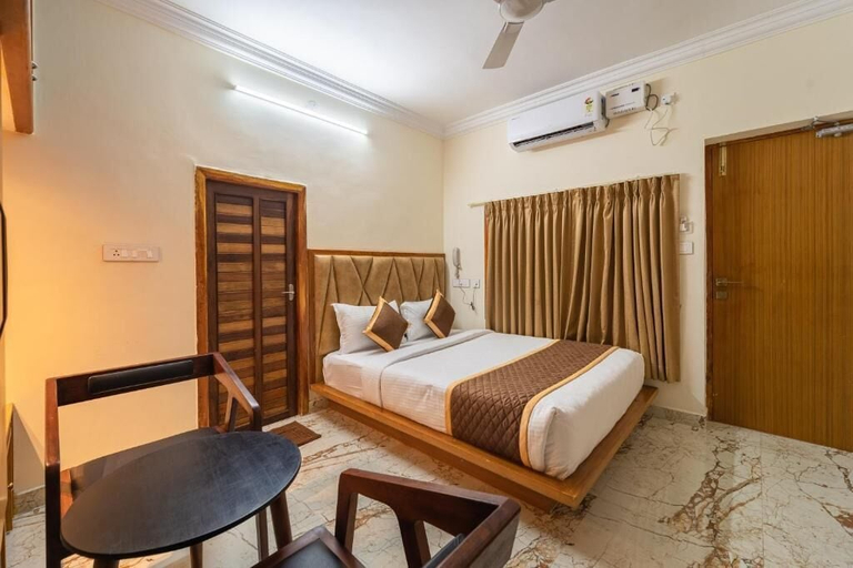Bedroom 3, AR Phalazzo Resort and Banquets, Viluppuram