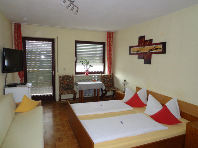 Bedroom 3, Pension Schamberger, Cham