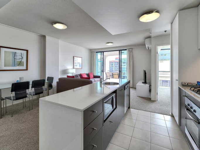Dining Room 10