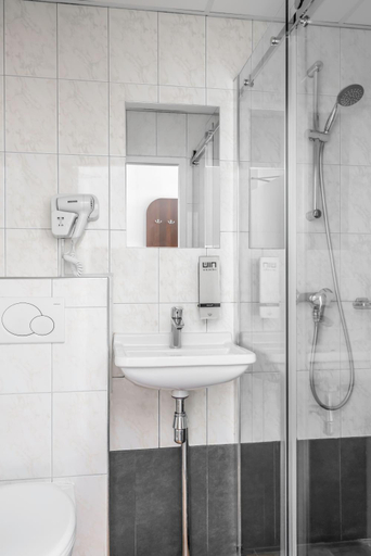 Bathroom 4, City Garden Amsterdam, Amsterdam