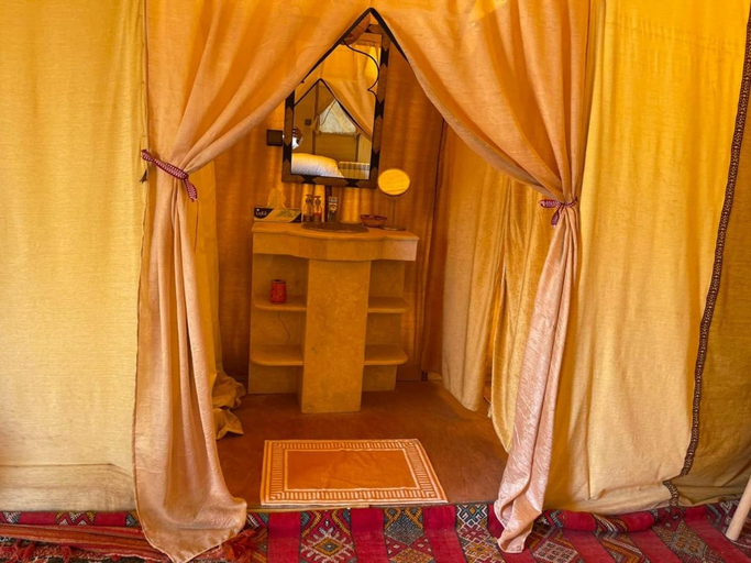 Bathroom, Erg Chebbi Sahara Camp, Errachidia