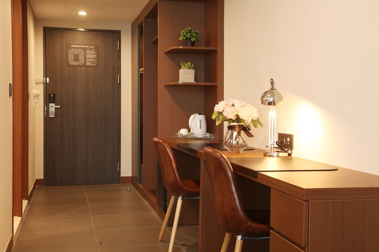 Dining Room 5