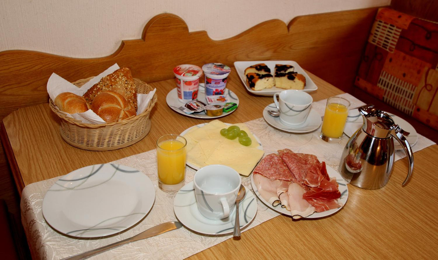 Food & Drinks, Acherkogelblick, Imst