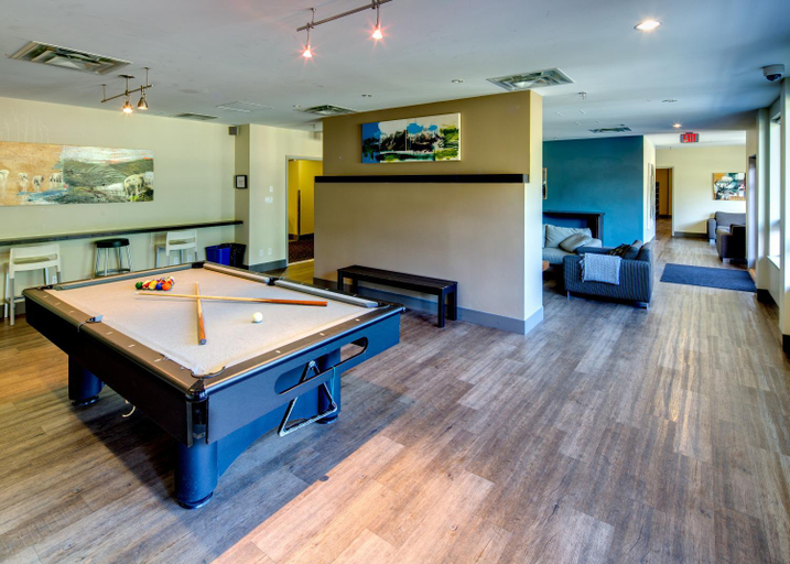 Others 5, HI Whistler - Hostel, Squamish-Lillooet