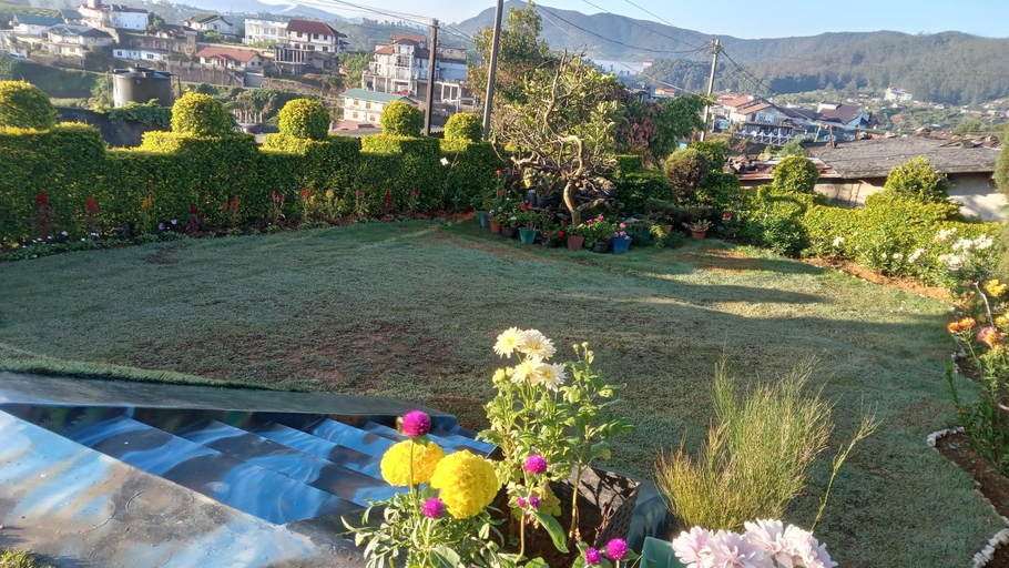 Others 2, Elegant Holiday Home, Nuwara Eliya