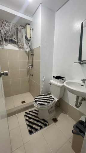 Others 5, Convenient 2-Bedroom Condo Unit in the Metro, Manila City