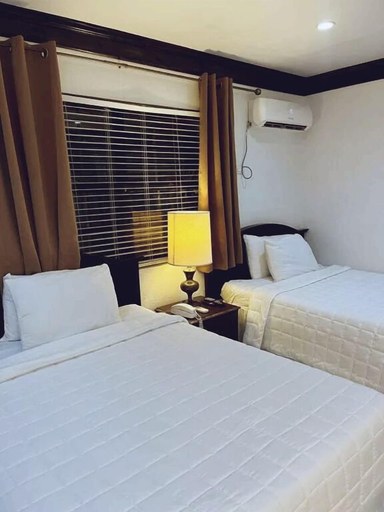 Bedroom 4, The Colony Club Inn & Suites