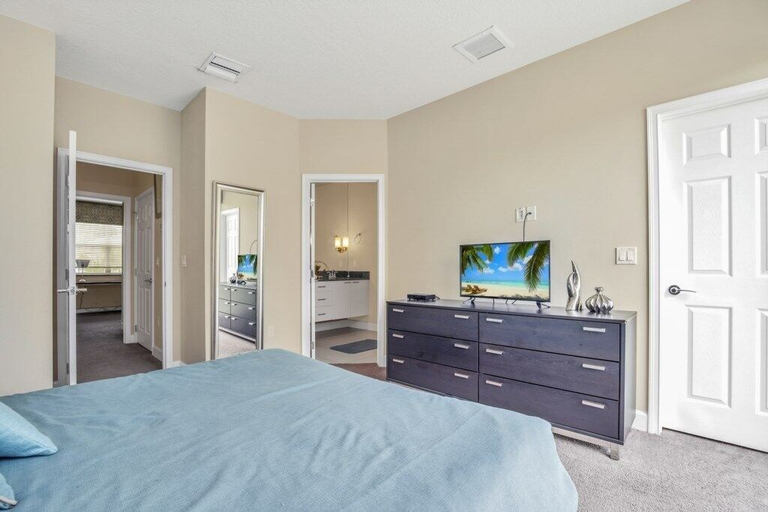 Others 3, 3 Bed Town Home With Splash Pool! 3 Bedroom Townhouse by RedAwning, Lake