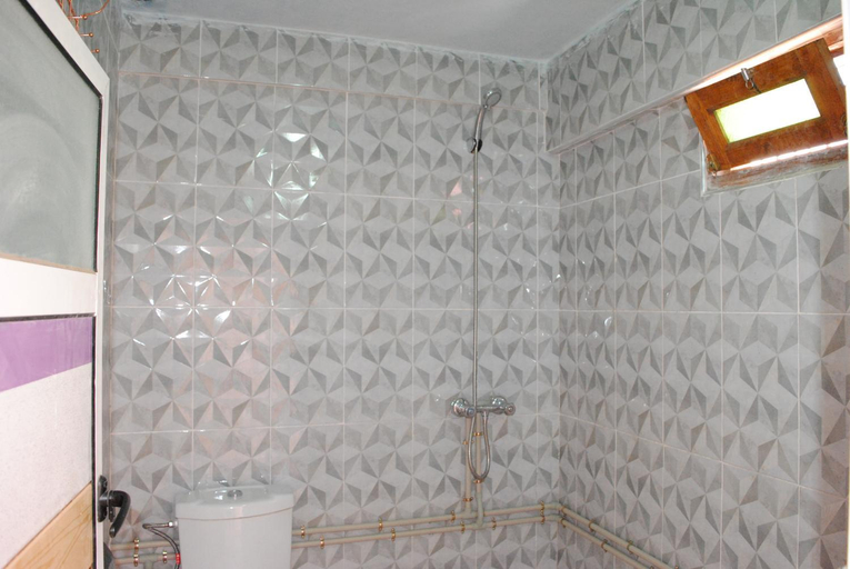 Bathroom 3, Auberge Tamazirt, Ouarzazate