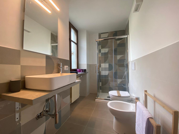 Bathroom 6