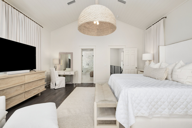 Bedroom 3, Shellstone Cottage Beach Front Seacrest Home with Private Pool and 5 Bedrooms 4 Home by RedAwning, Walton