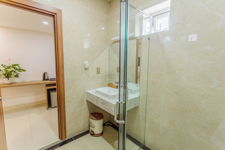 Bathroom 4, President Hotel, Đà Lạt