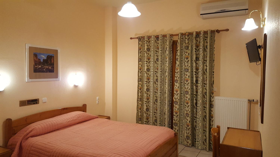 Bedroom, Spanias Hotel, Thessaly