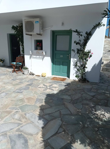 Others 3, Dioni Lux inn 2, South Aegean