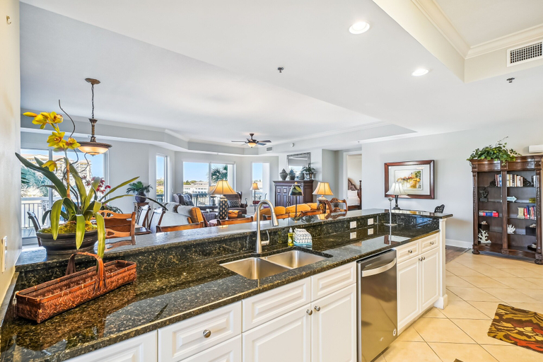 Food & Drinks 5, Harbor Landing 201a 3 Bedroom Condo by RedAwning, Okaloosa