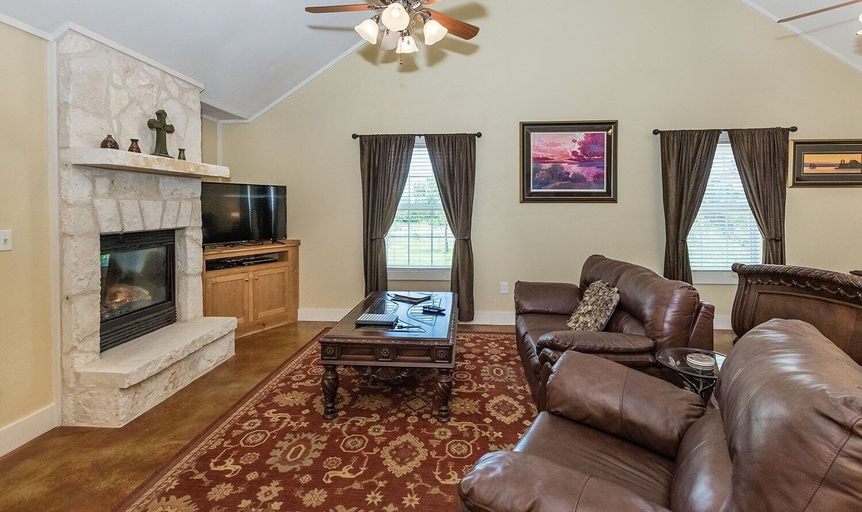 Living room 5, Celtic Studio Bedroom Cottage by RedAwning, Gillespie