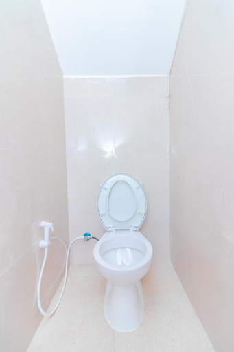 Bathroom 4, Villa Ree Private Pool and Balcony, Malang