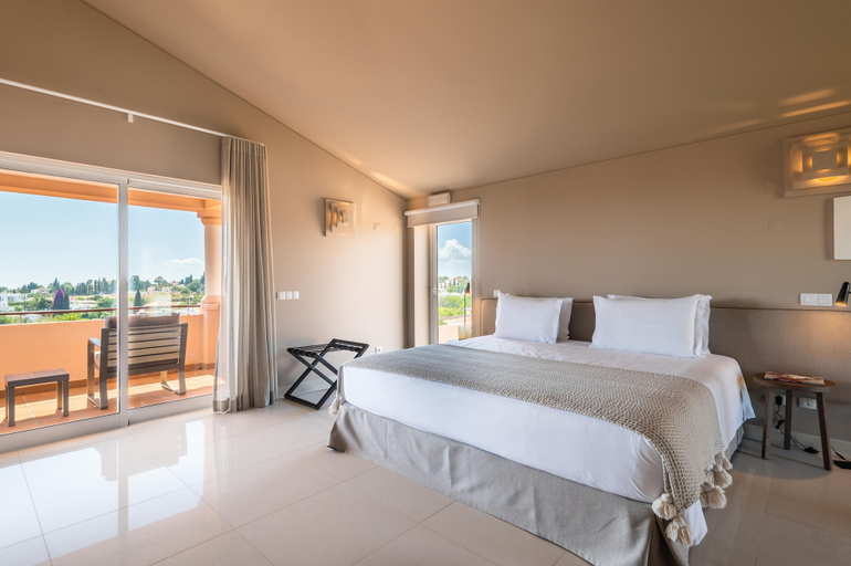 Bedroom 3, Vale da Lapa Village Resort, Lagoa