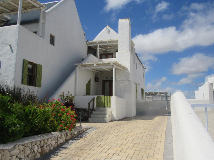 Others 4, Marlyn and Dolfyn Self Catering, West Coast