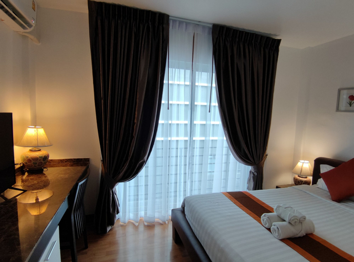 Bedroom 18
