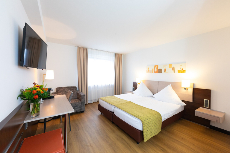 Bedroom 6