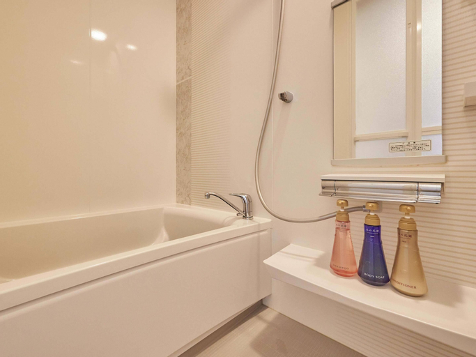 Bathroom 4
