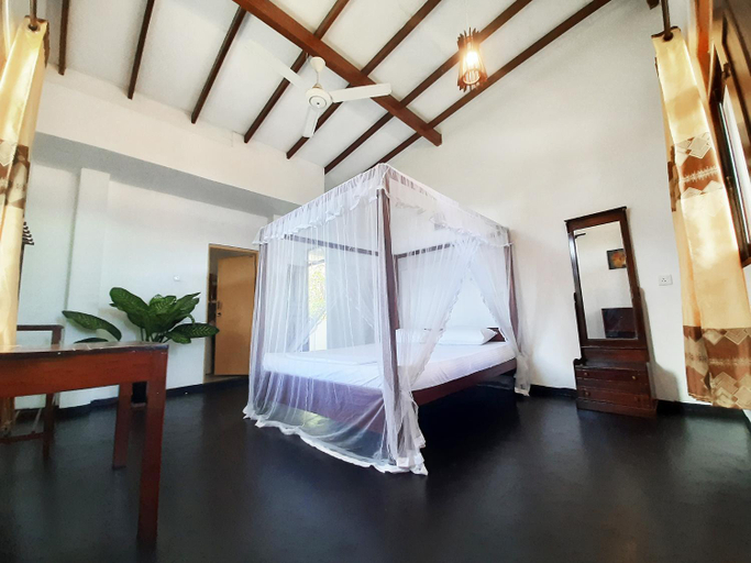Bedroom 2, Sunstyle Mirissa Guest House, Weligama