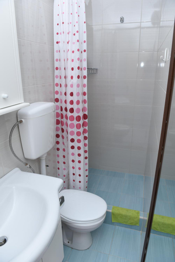 Bathroom 3, Boka Bayview Apartments