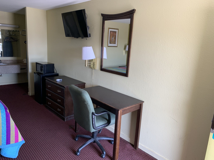Others 4, Western Motel - Prentiss, Jefferson Davis